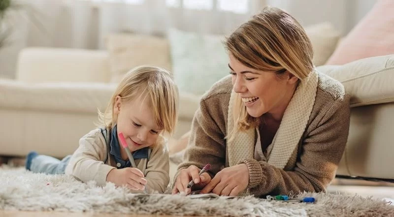 Yeni Başlayan Dayələr Üçün Rəhbər: İlk Gündə Nələrə Diqqət Etməli?