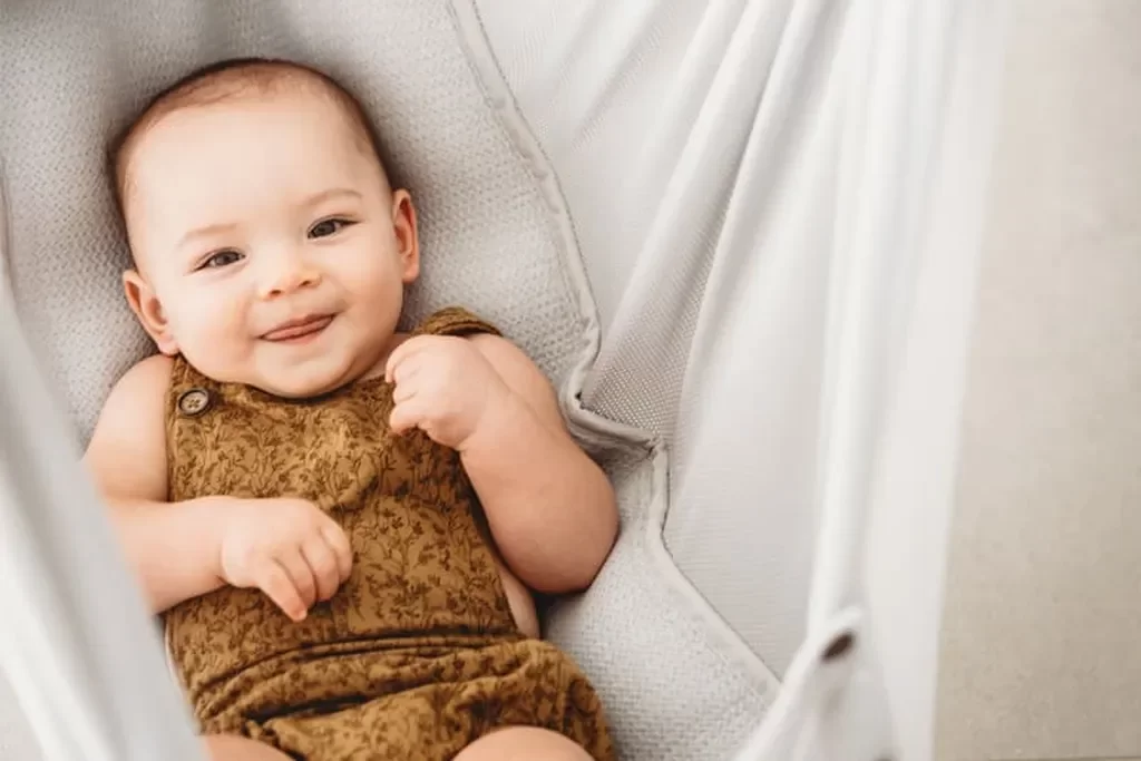 Körpələrdə beyin inkişafı necə başlayır? – Valideynlərin bilməsi lazım olan 7 fakt